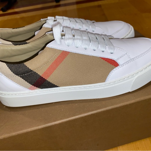 Classic Burberry sneakers worn once. Comes with box. 100% authentic. - Picture 3 of 8